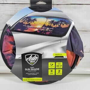 Tropical Auto Sunshade Twist NEW! Car Front Window UV Heat Shield